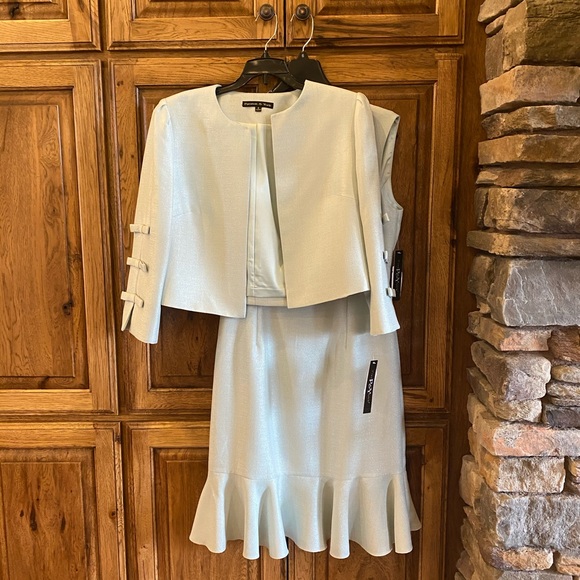 Preston and York Dress and Blazer Set - Picture 8 of 10